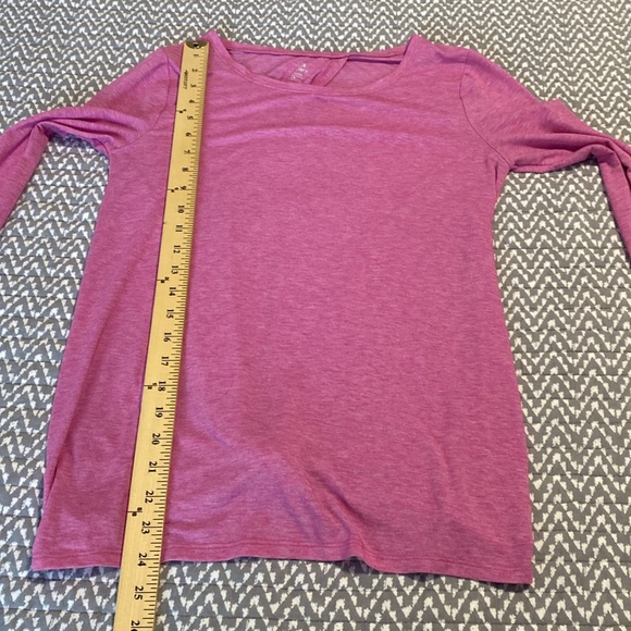 ⚡️Last Days! Gap Fit Active Thumb Hole Split Open Back Tie Knot Top S - Picture 7 of 10